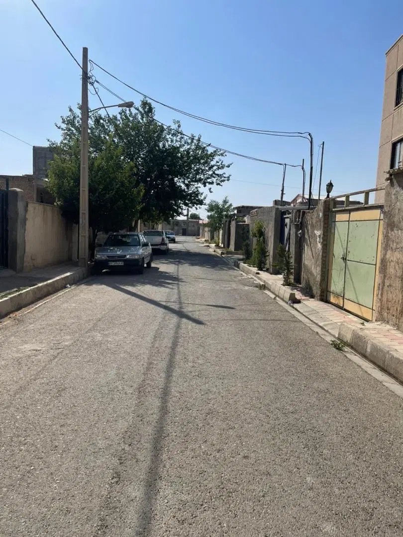 ۱۸۳ متر زمین بافت تنکمان