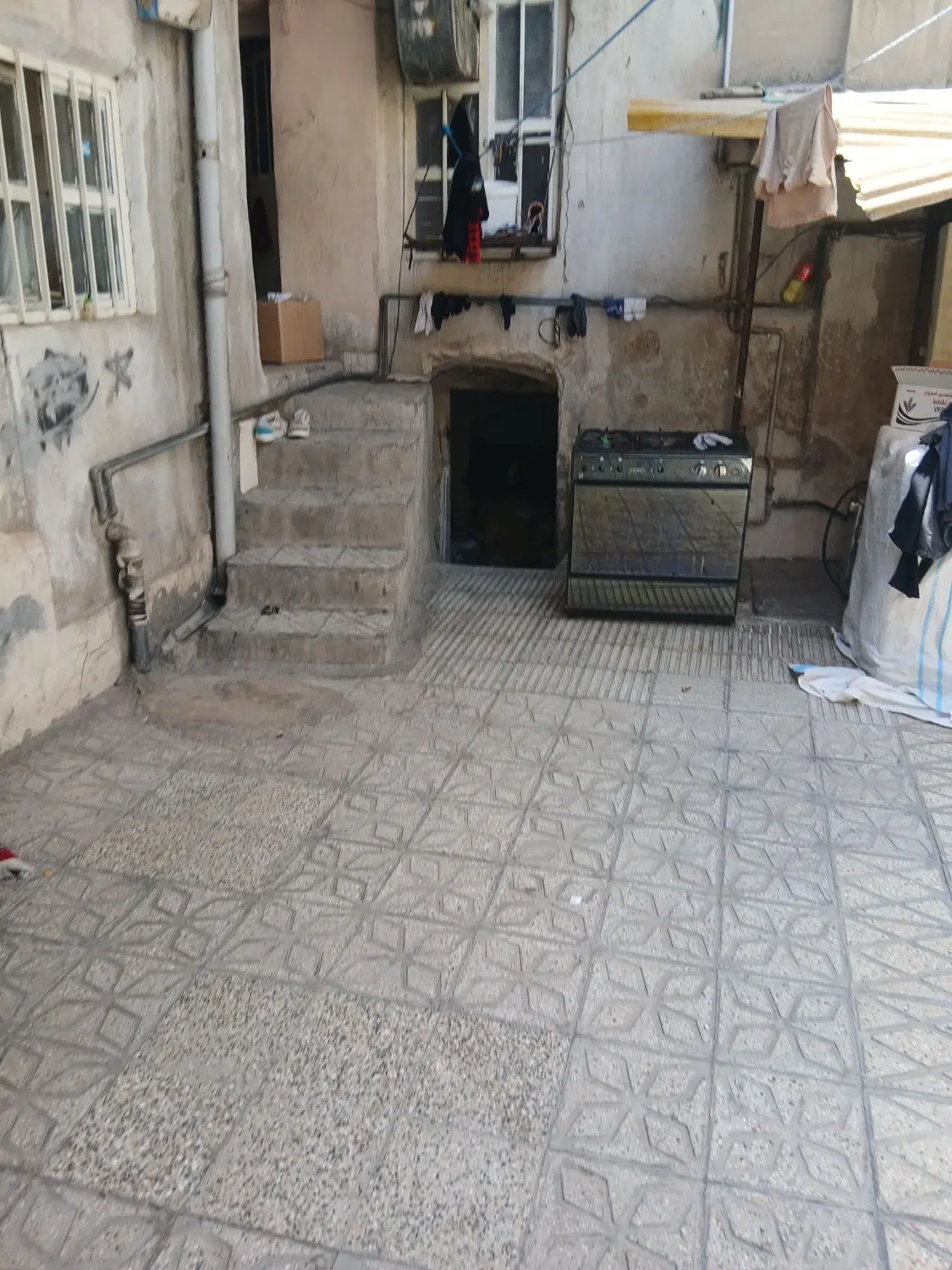 2 تا ملک کلنگی170 متری نزدیک ب بازارمولوی