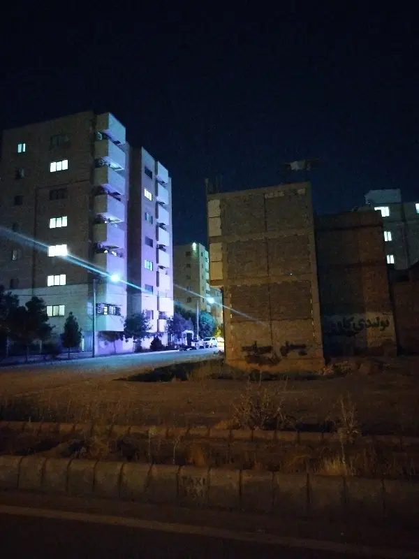 زمین ۲۰۰ متر حاشیه بلوار پاستور و ایرانمهر