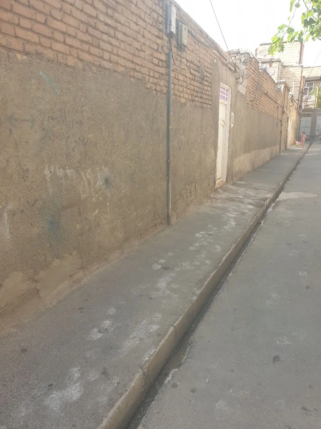 اجاره حیاط یکه تکان