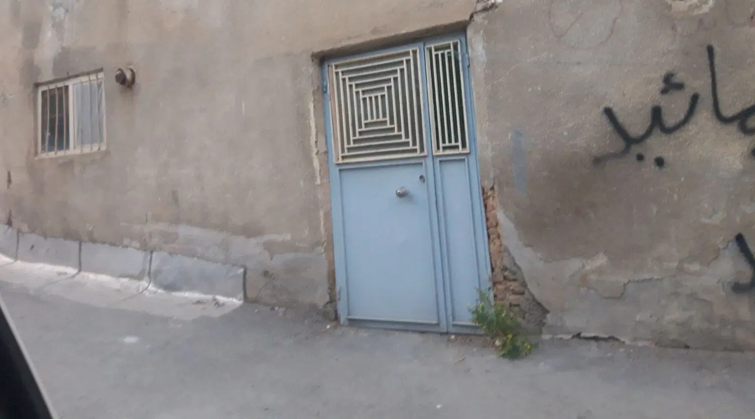 خانه اجاره ای  کمربندی ۲۵