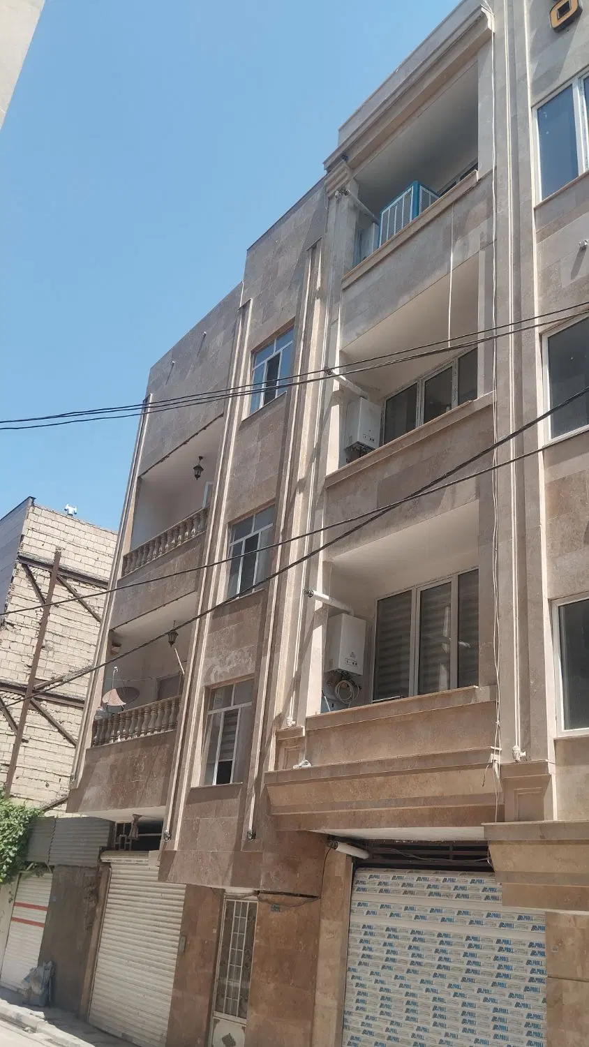 100متری دو خواب