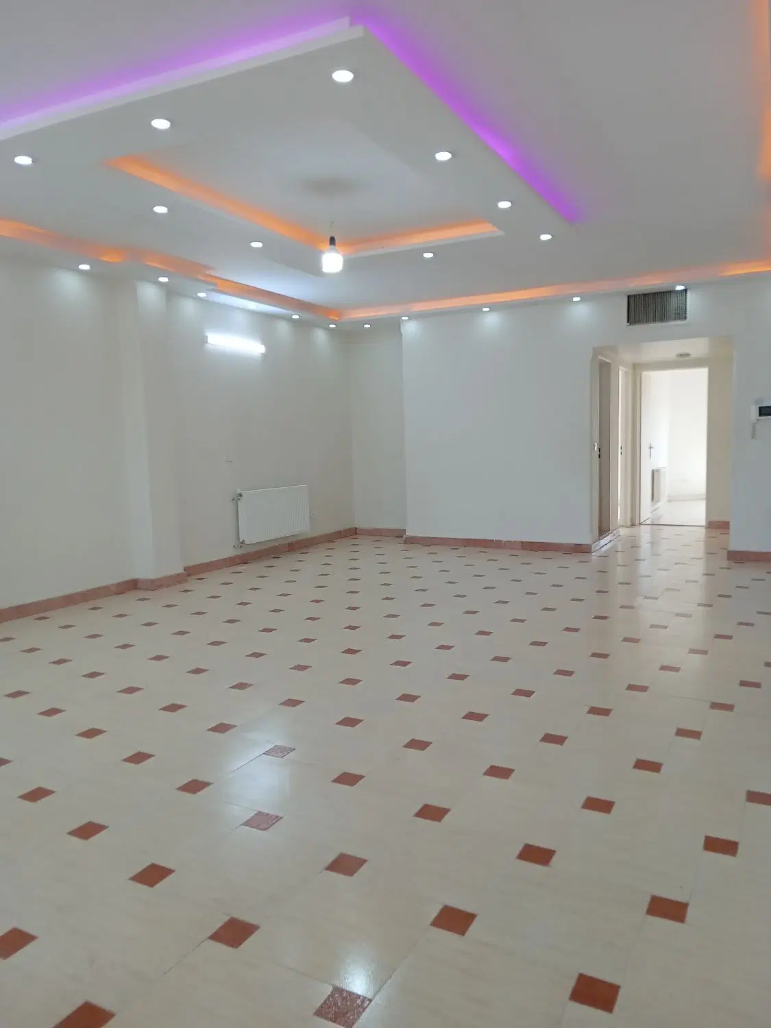 ویلایی ۲۵۰متری