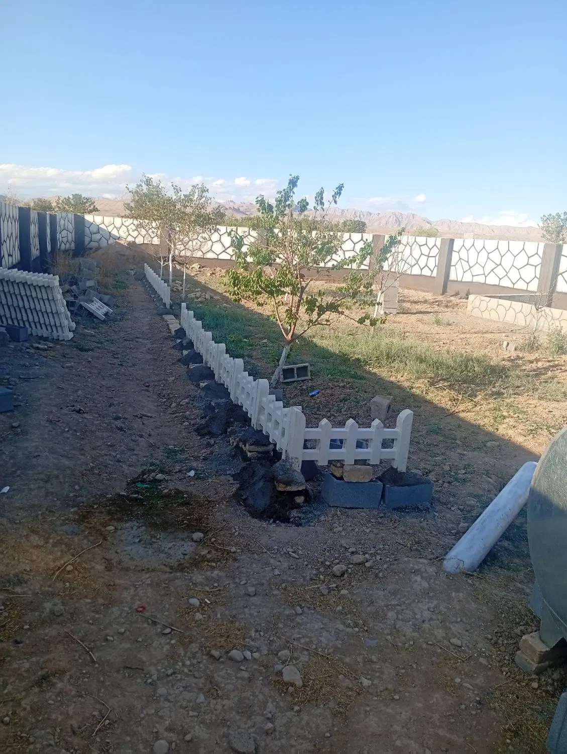 باغ زمین باغچه