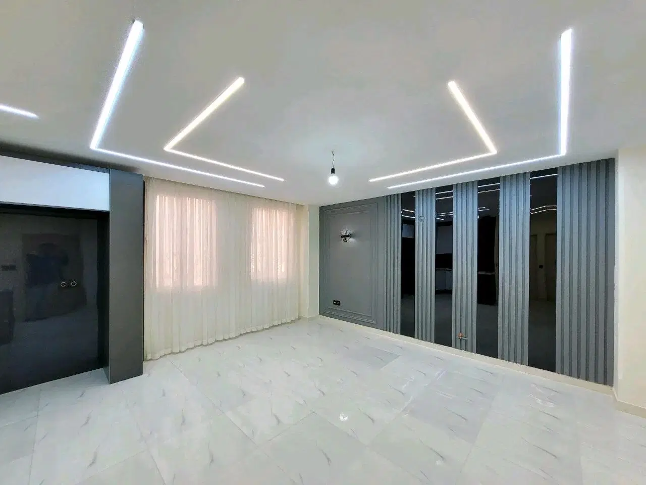 50 متر تکخواب * اتاق خواب نورگیر و تخت خور