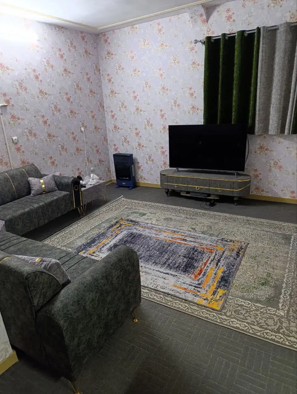 یاس نبی 65 متری 15 خرداد