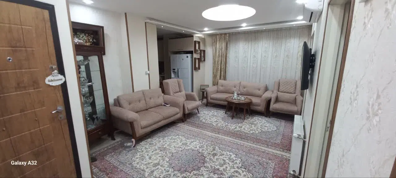 واحد ۵۴ متری واقع در بلوار مدنی دو خواب