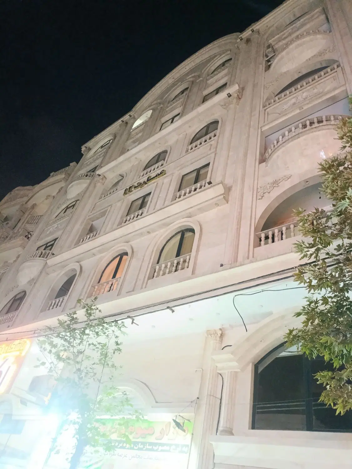 ۴۵متر آسانسور پارکینگ سند تک برگ