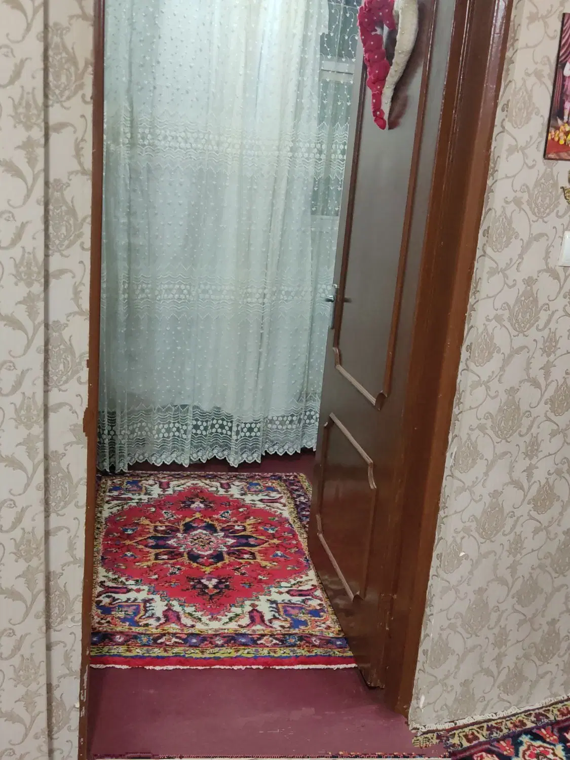 خانه دوطبقه 120 متری در منبع میدان پاس