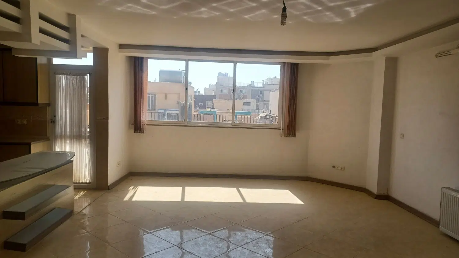 آپارتمان ۹۵ متر دوخوابه ۶۰۰ رهن کامل