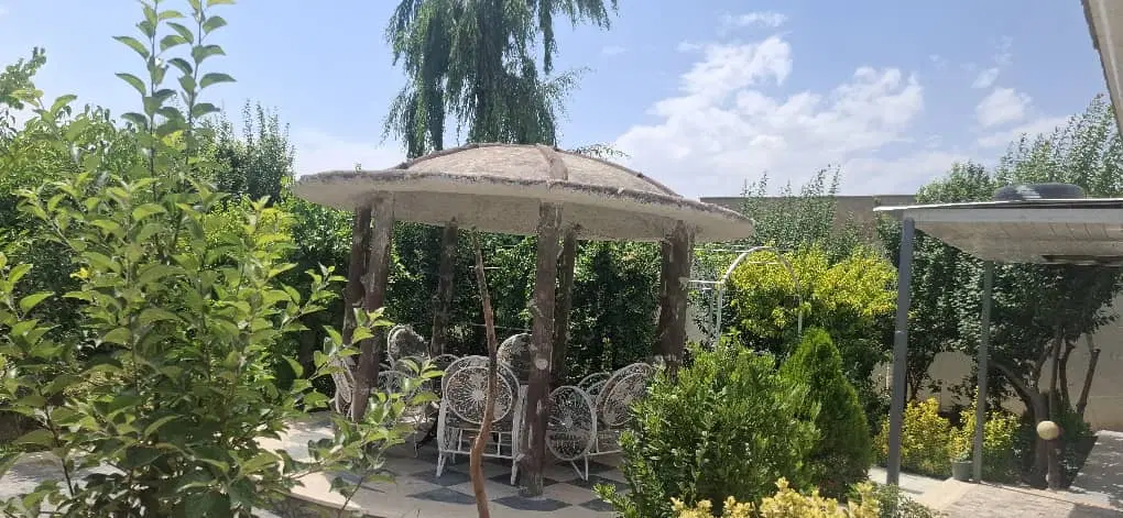 ۱۵۰۰ متر باغ ویلا سند شش دانگ آب برق گاز کنتور