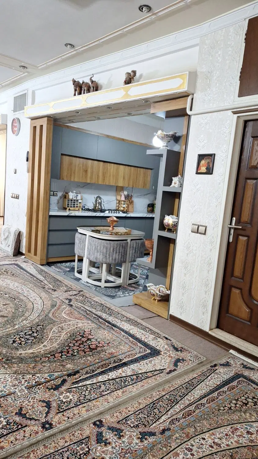 یک باب منزل مسکونی