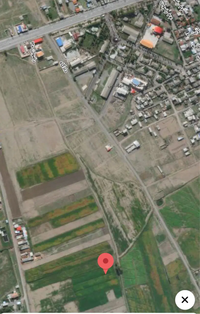 زمین باغی ۶۰۰ متر