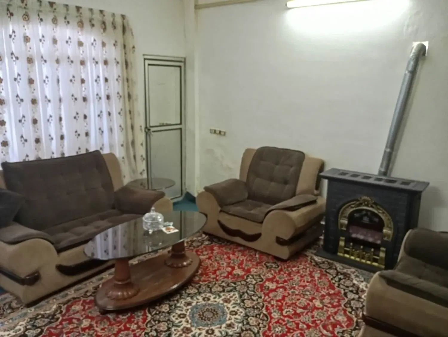 اجاره خانه ویلایی در بست