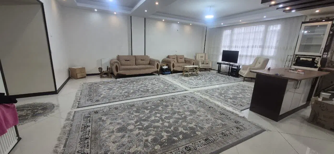آپارتمان ۹۸.۵ متری گلبرگ غربی
