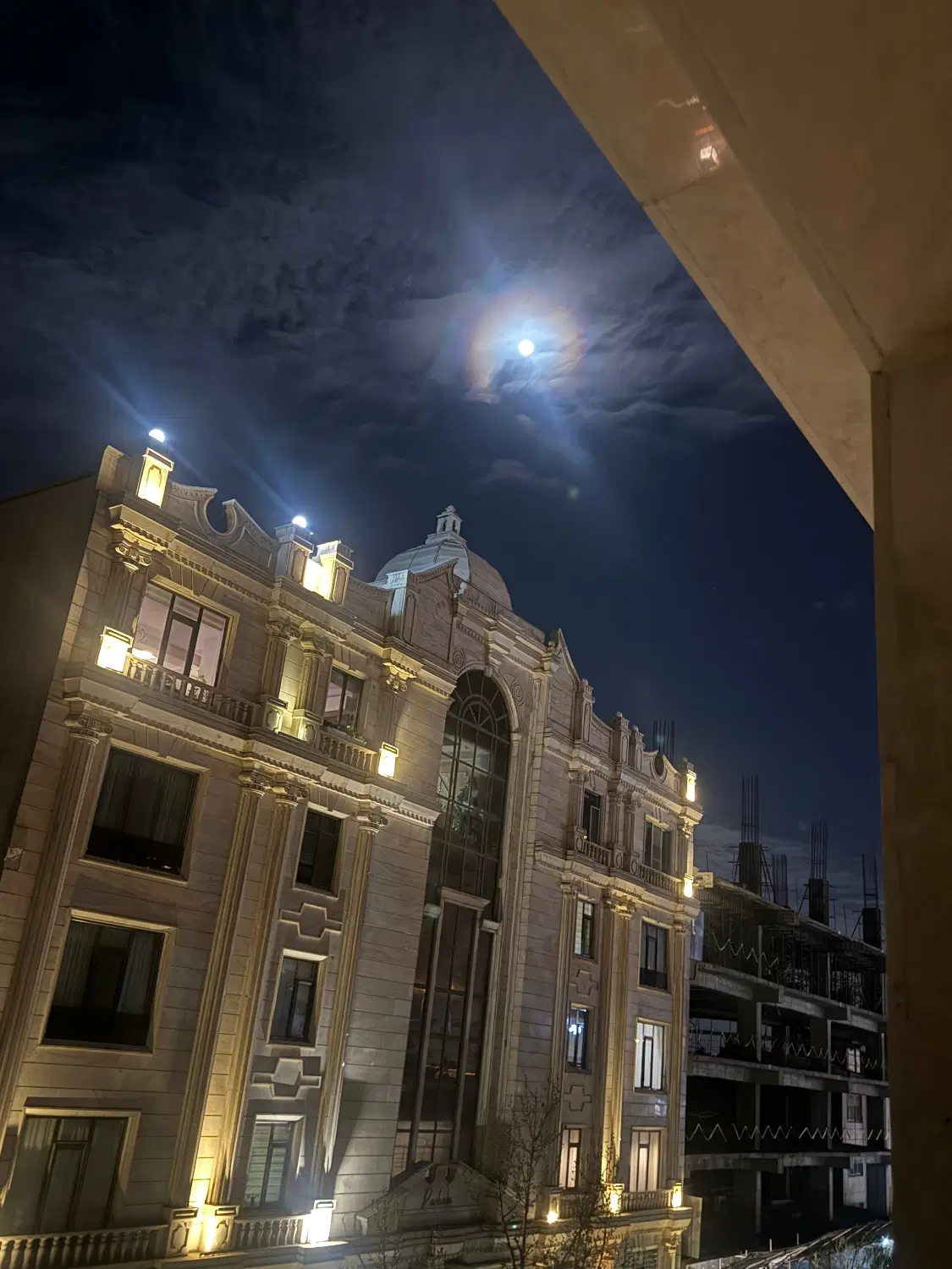 انبار تجاری