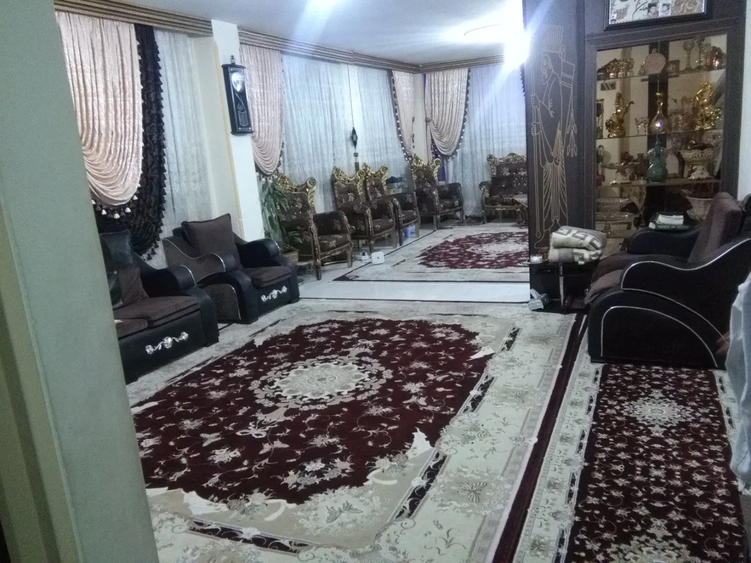 رهن و اجاره آپارتمان ۱۰۰ متری فاز یک اندیشه