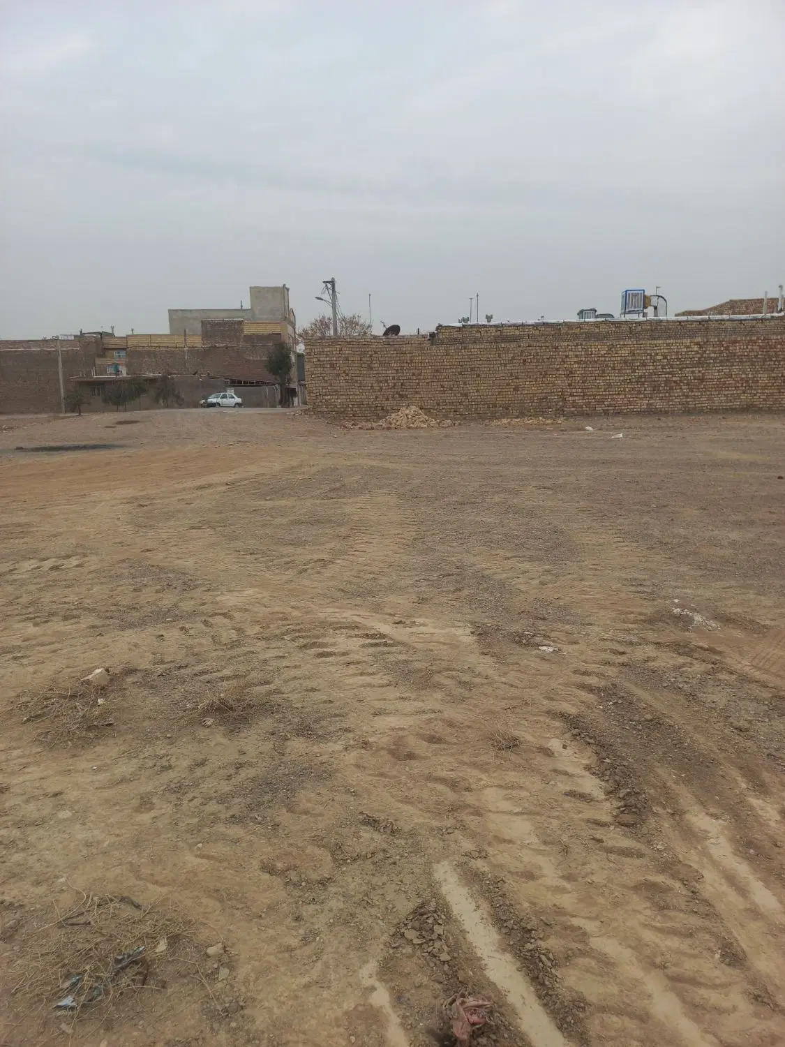 زمین اسدآبادی۴ یاس ۲۵ به متراژ ۱۲۰ متر