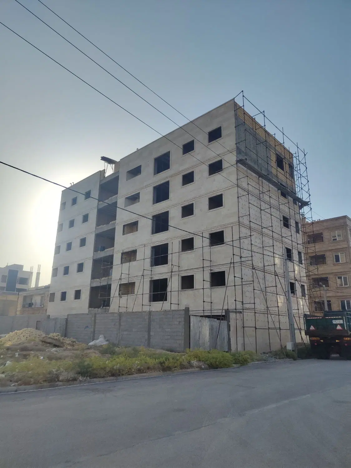 فروش  آپارتمان  تفکیکی ارج زرقان