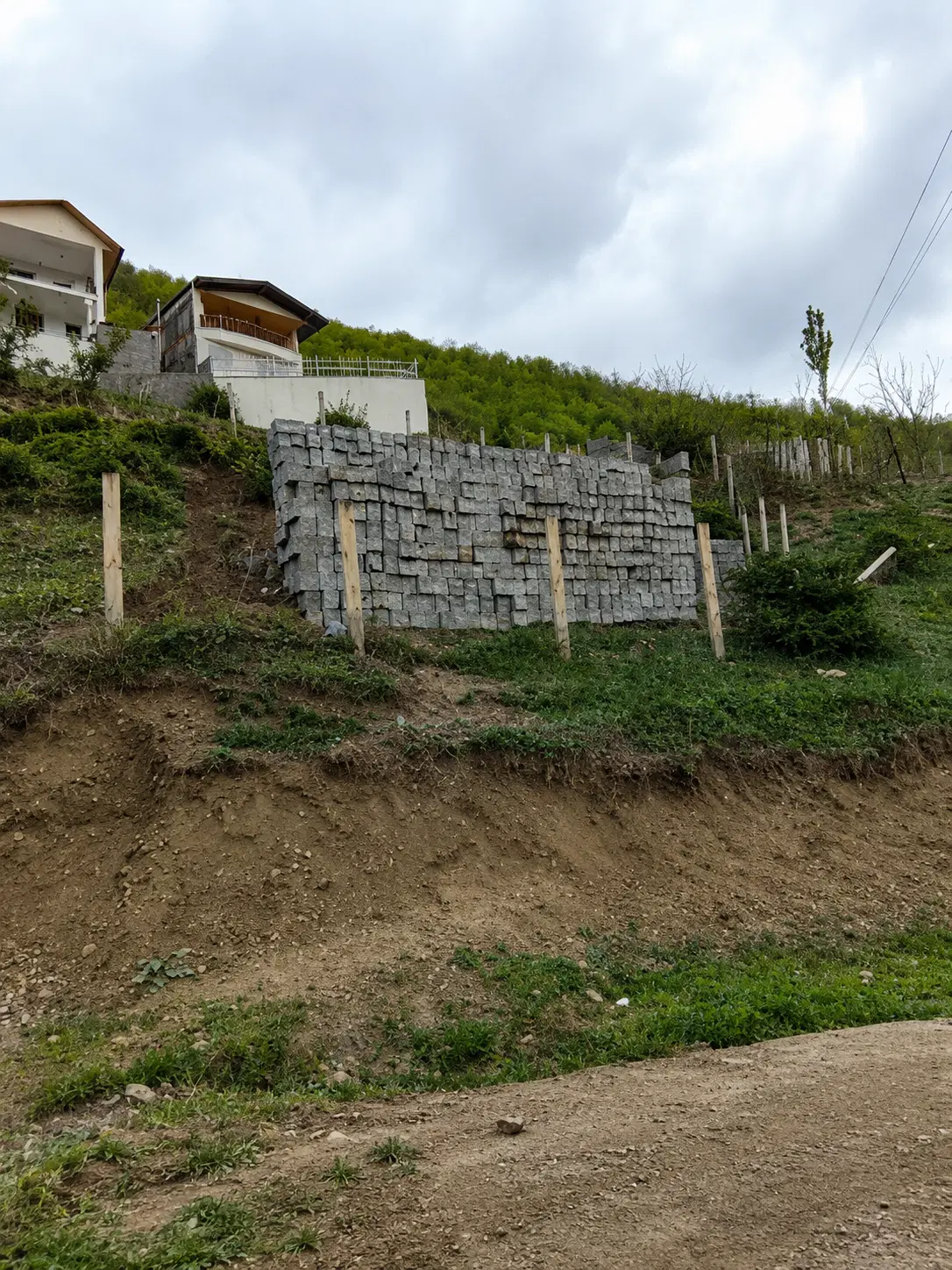 165 متر زمین ییلاقی واقع در روستای پالند