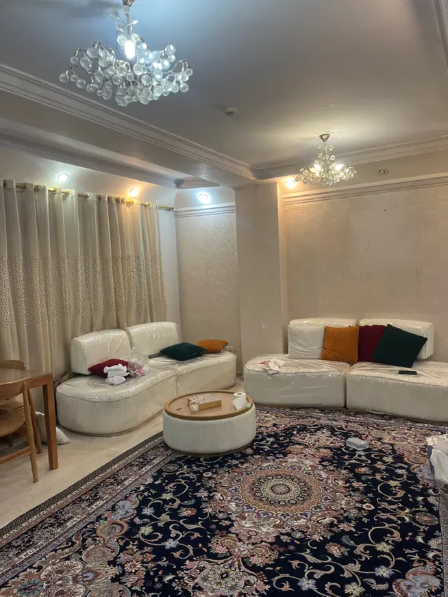 اجاره واحد ۱۱۰ متری ۲ خواب گلستان