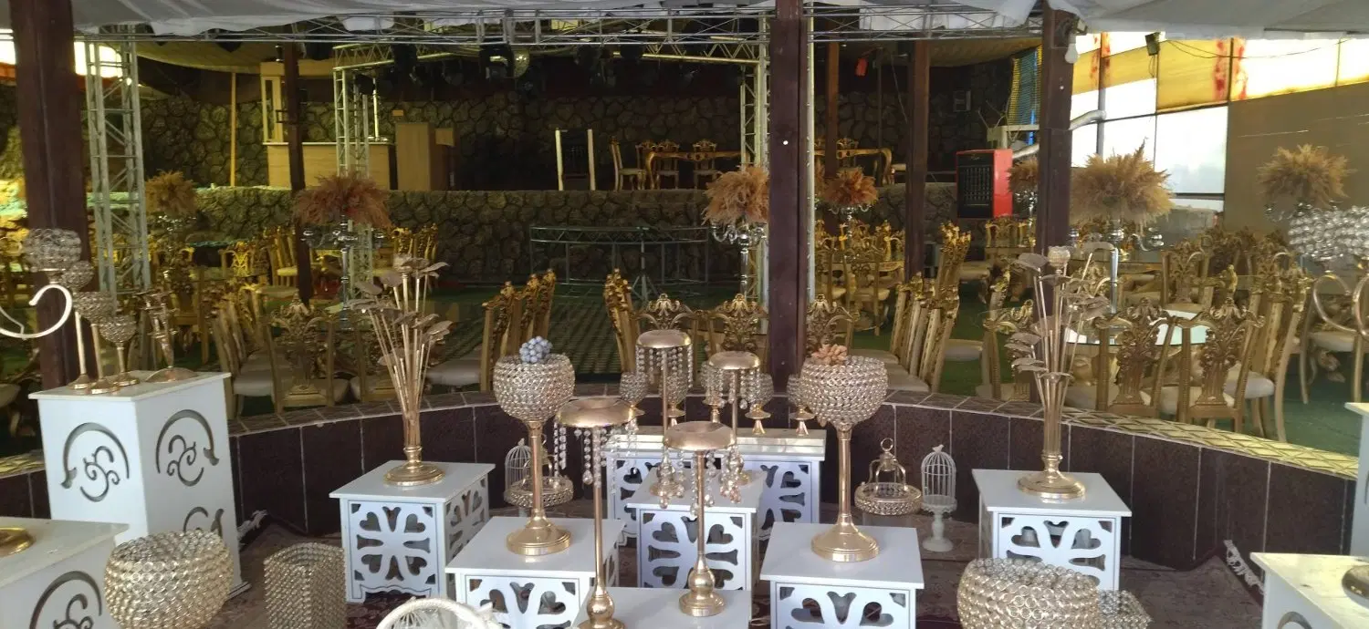 رهن و اجاره باغ سفره‌خانه موقعیت عالی