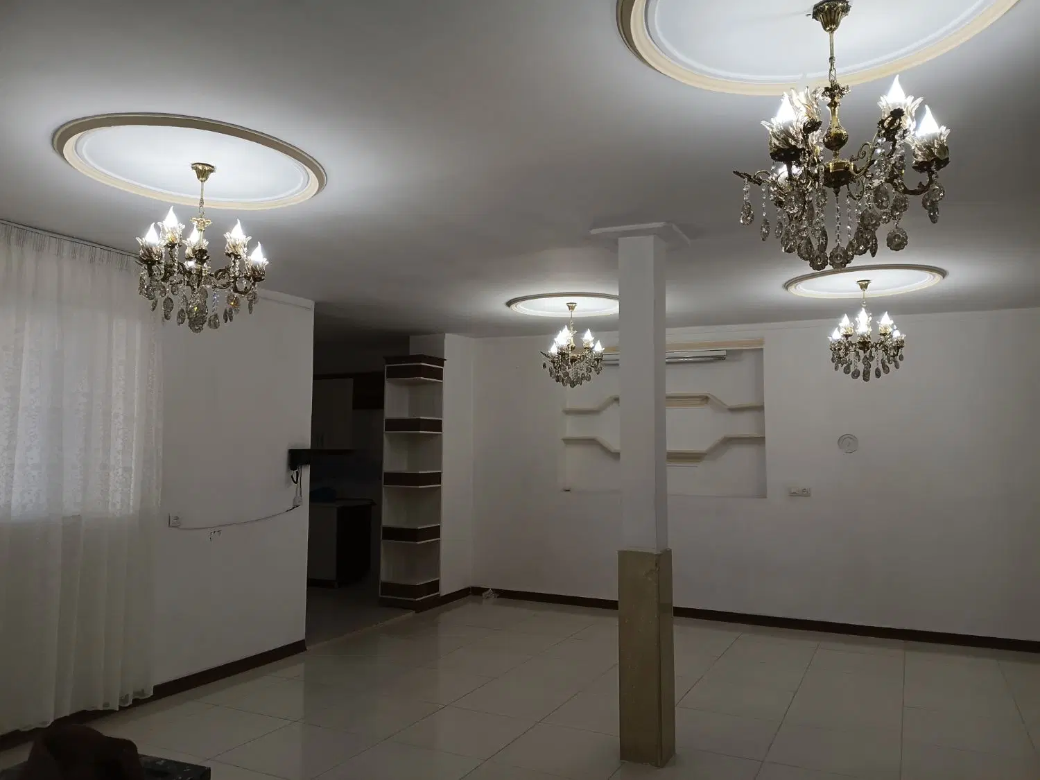 طبقه ۱۲۰ متری زمین شهری