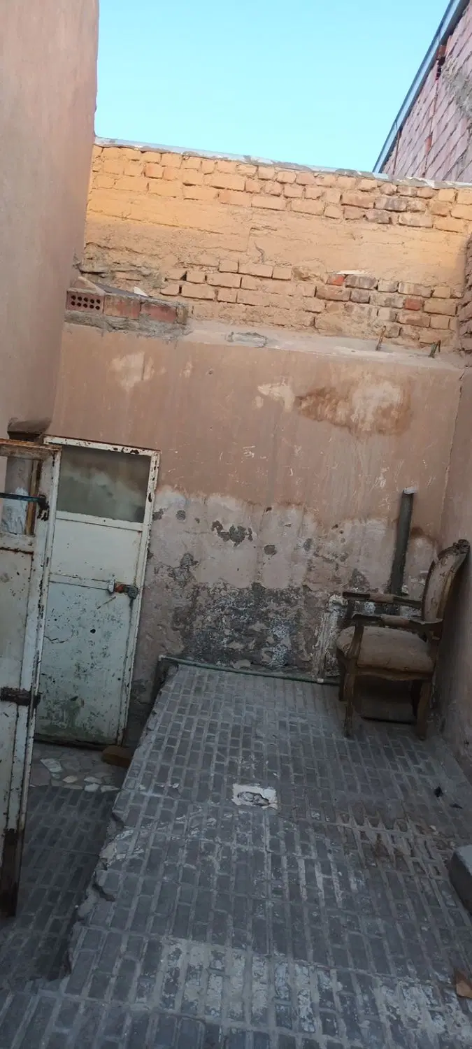 خانه شرف اباد مناسب انبار