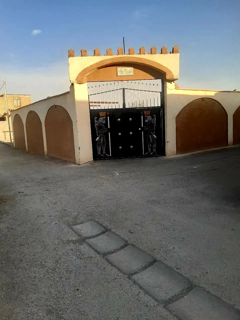 باغ و خونه باغ منطقه پیربکران