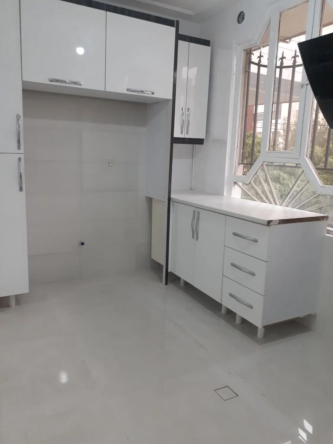 ۴۵_مترزیرقیمت فول امکانات تاپ لوکیشن فردوس غرب