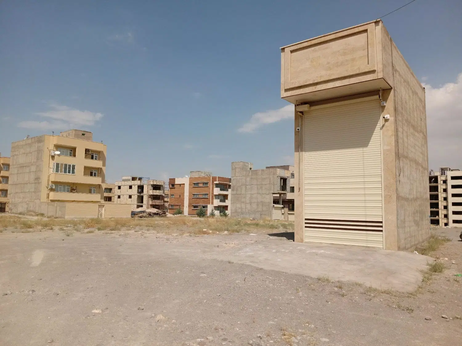مغازه فروشی