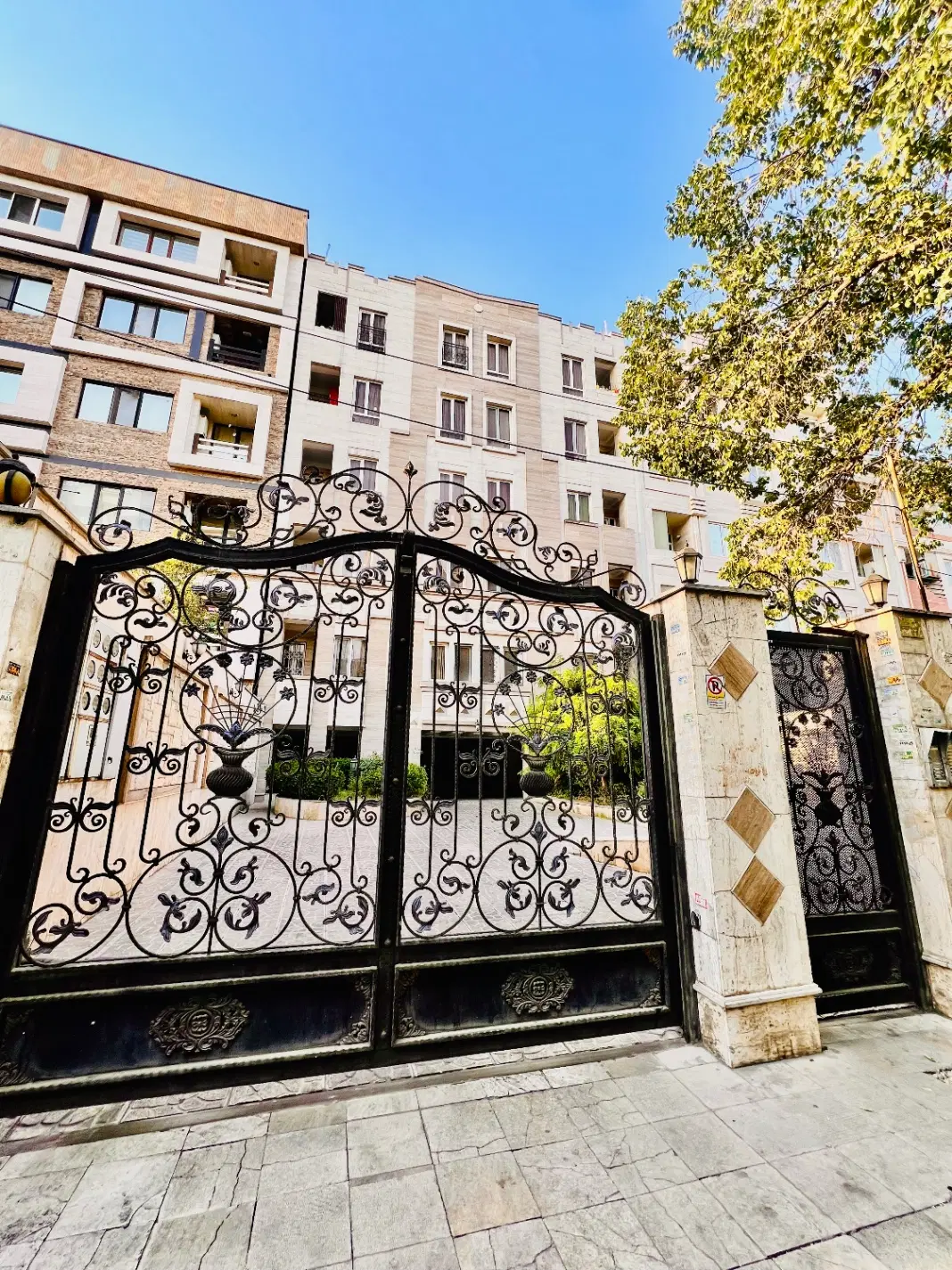 باکس پونک اعیان نشین ۸۰ متر خوش‌نقشه-فول امکانات