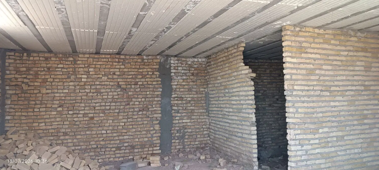 منزل نیمه کاره