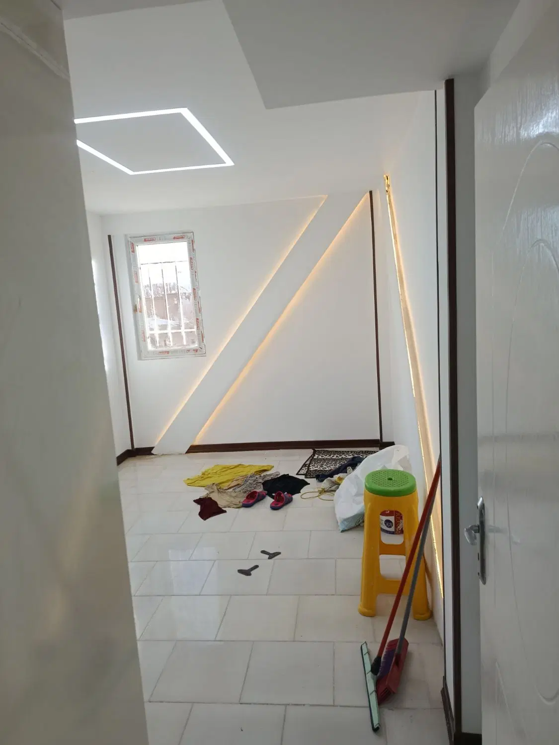 فروش آپارتمان 80متری تک خواب شهرک ابریشم