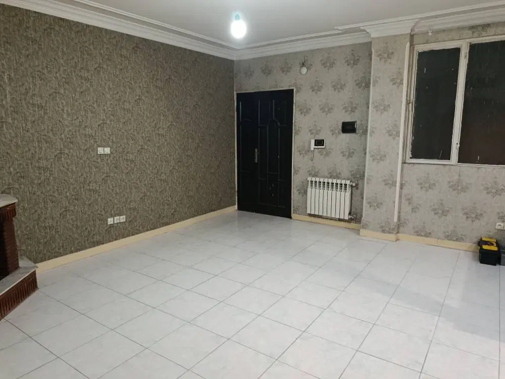 دفتر کار یا واحد مسکونی در میدان نبوت خ ملاصدرا