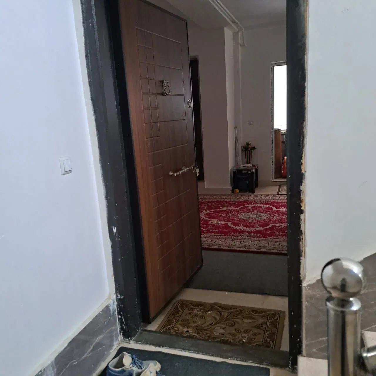واحد مسکونی جهت فروش