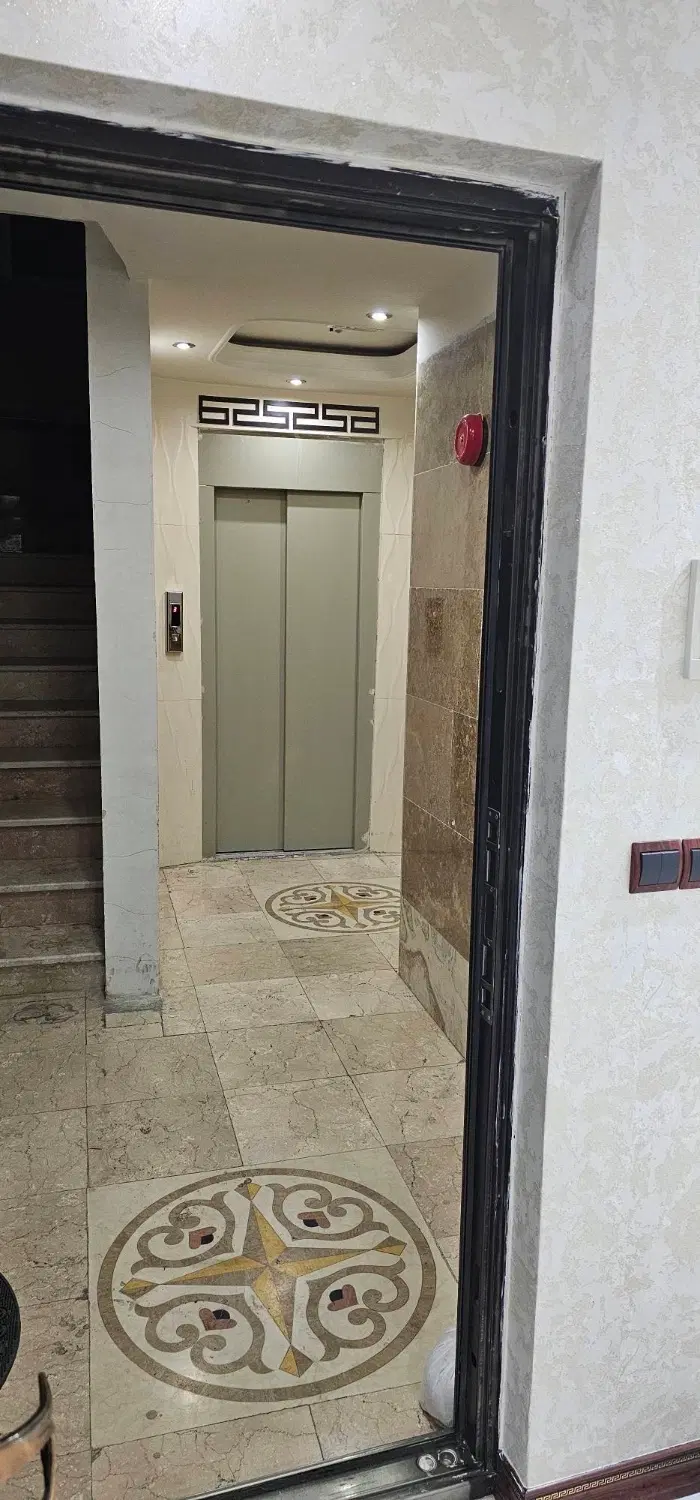 آپارتمان 85 متری جمالزاده جنوبی 2 خواب
