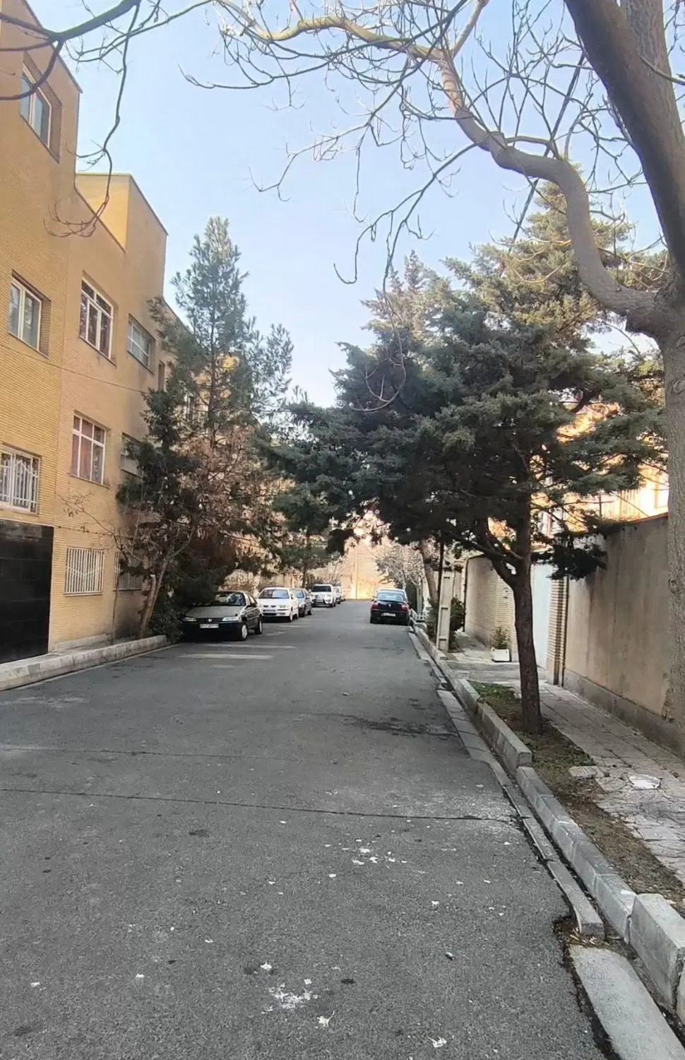 ۲۲۰ متر ویلایی سعادت آباد کوهسار