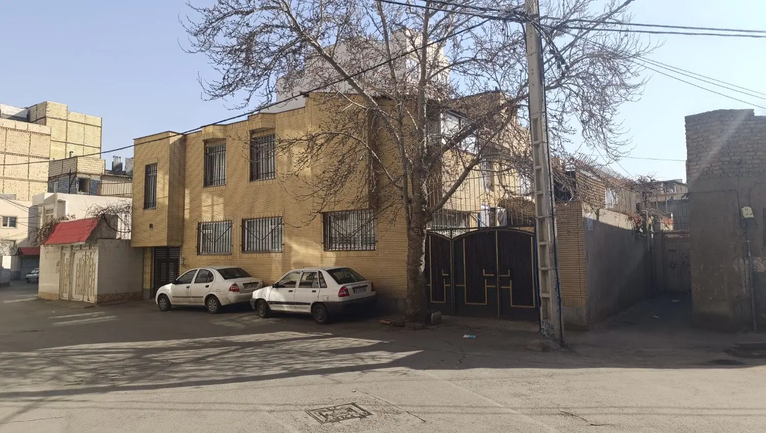 ویلایی فروشی سر دونبش