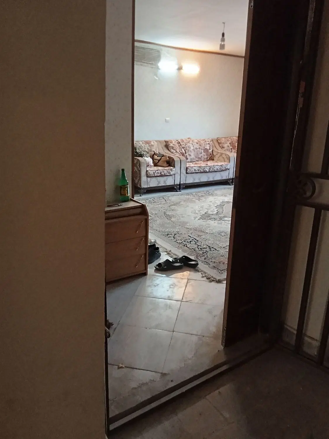 فروش اپارتمان طبقه چهارم