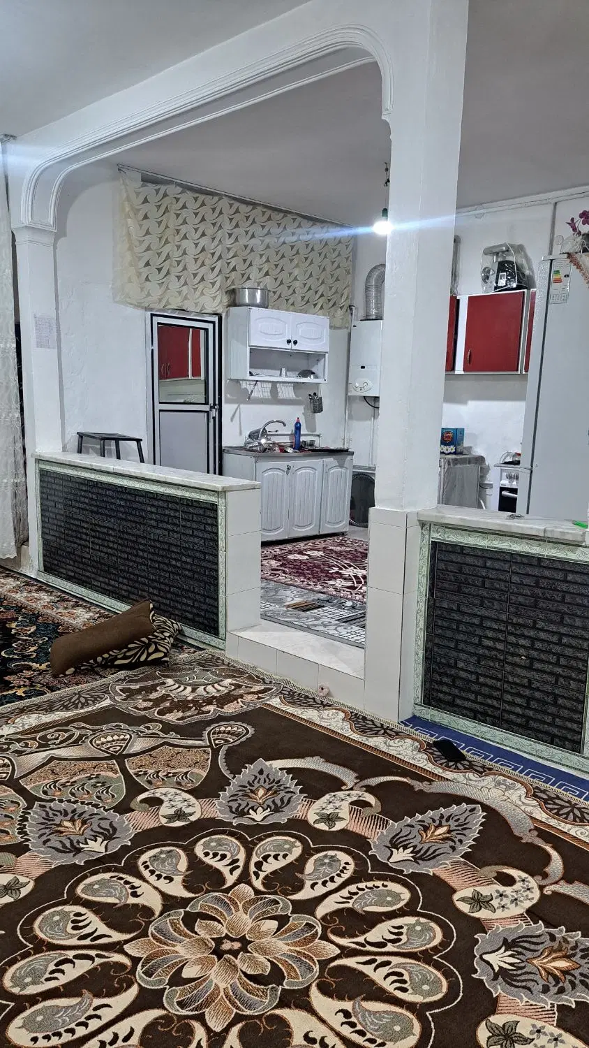خونه پشت بازار کوچه ۲۰ فرعی اول