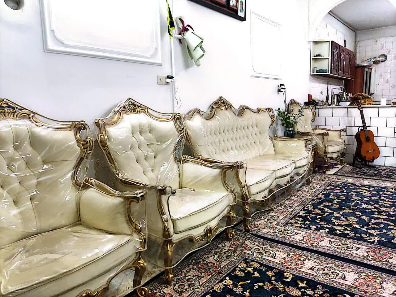 آپارتمان ۹۰ متری گردو گلستان