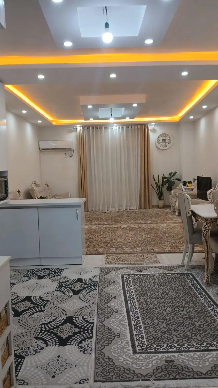 یک واحد اپارتمانی ۹۰ متر