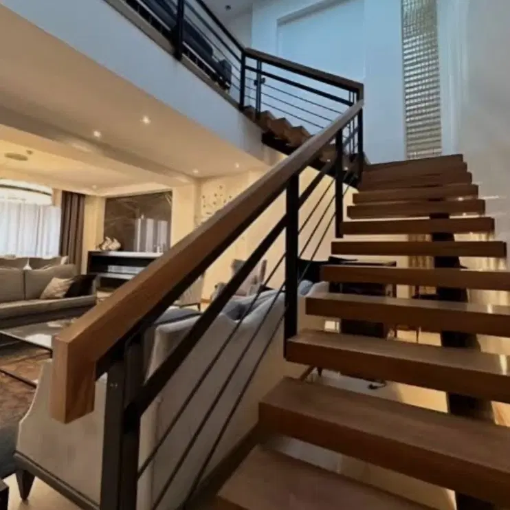 فرشته ۲۵۰ متر ۳ خوابه تاپ لوکیشن