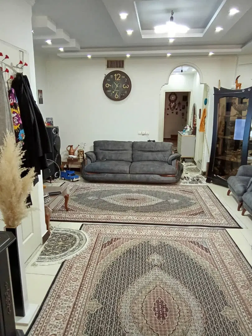 ۶۸متری_سنددار_روبه نما_طبقه۲_نماسنگ