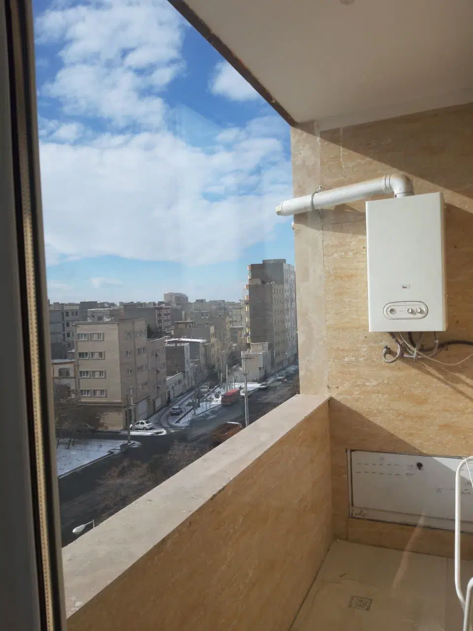 آپارتمان ۱۴۲ متری در ارکیده رسالت
