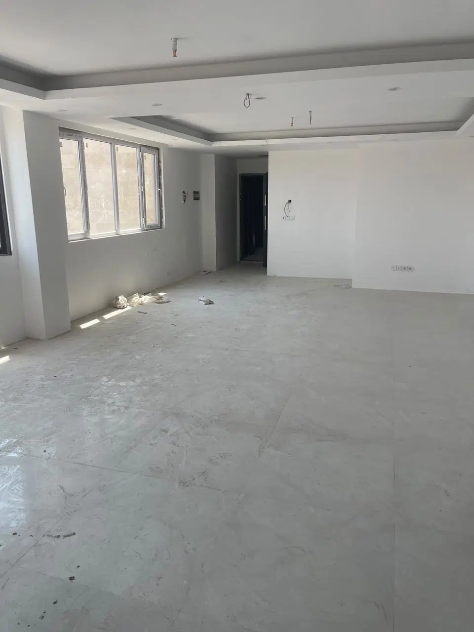 یک واحد آپارتمان به متراژ130متر