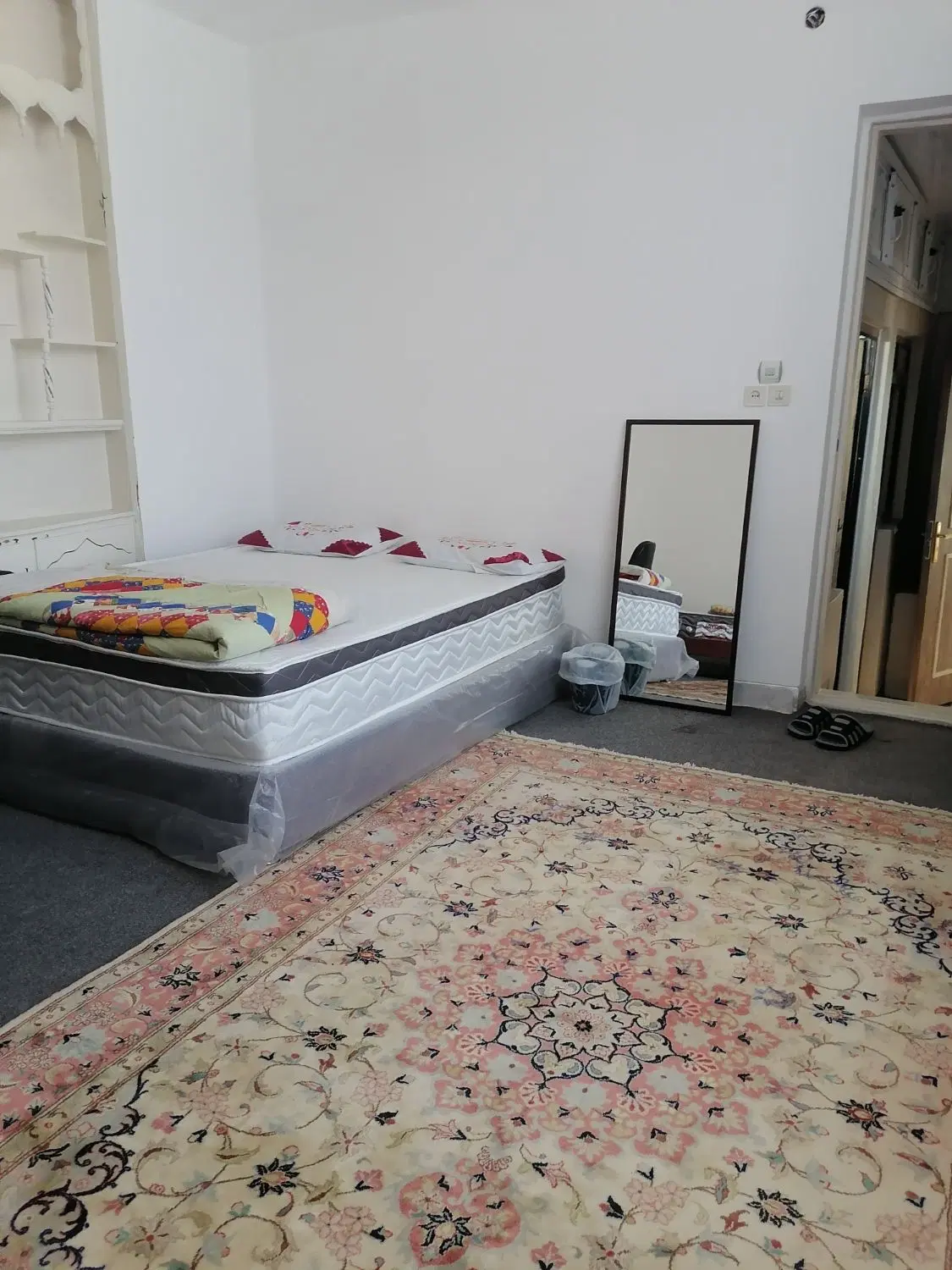 اجاره روزانه هفتگی اپارتمان مبله دو خواب حیاط دار