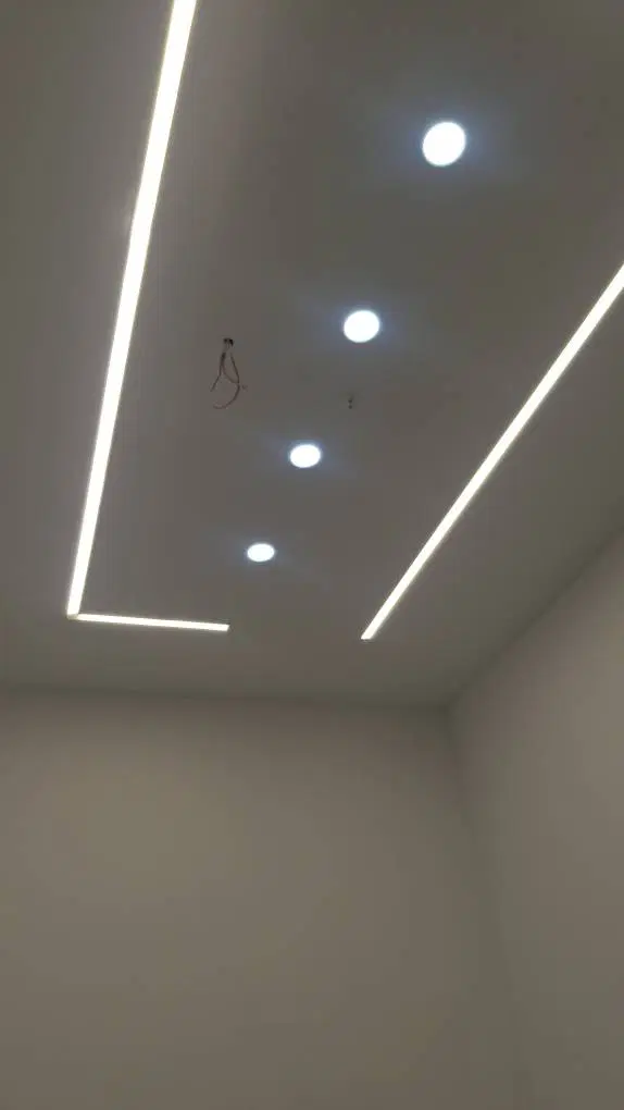 مغازه تجاری فاز 11