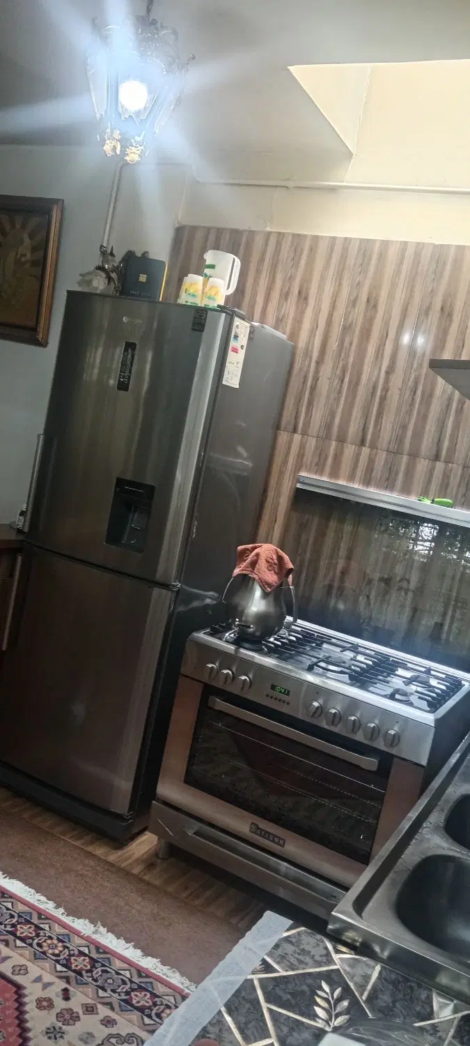 همخونه خانم